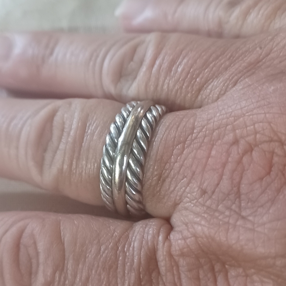 David Yurman Unisex Classic Cable Band Ring, SS & 14k, size 9.5 - Picture 9 of 9